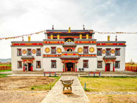 Der Erdene-Dsuu-Tempel in der Mongolei, den man auch im Zuge einer Wanderreise mit Weltweitwandern besuchen kann.