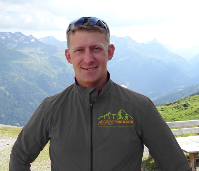 stefan Stefan, Guide Italien