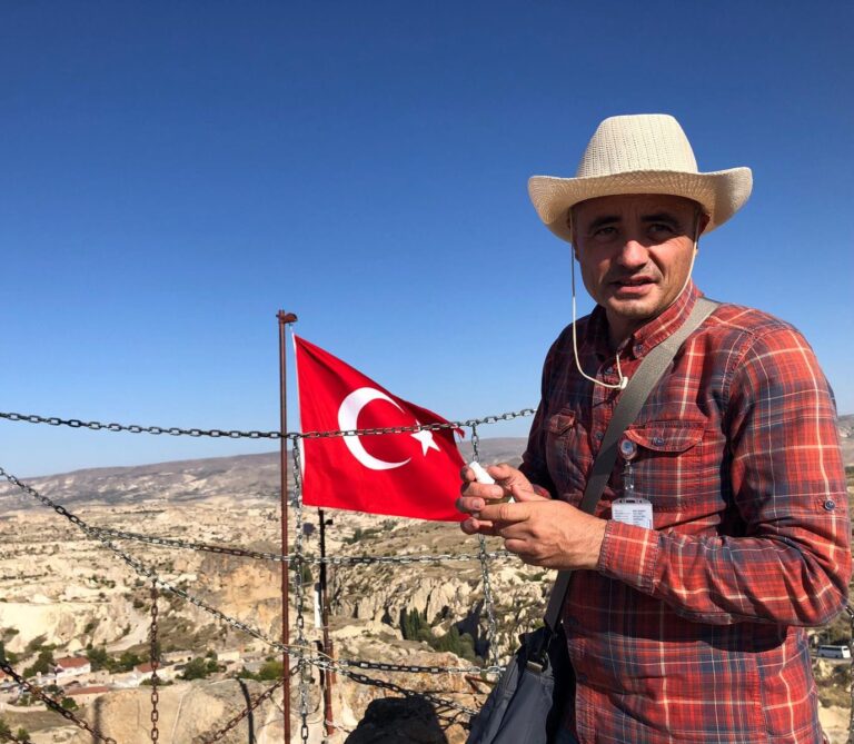 Özkan, Guide in der Türkei