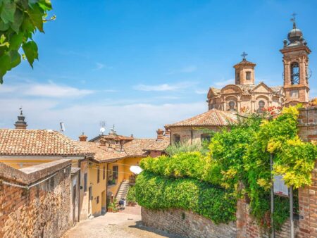 Man sieht die Kirche 