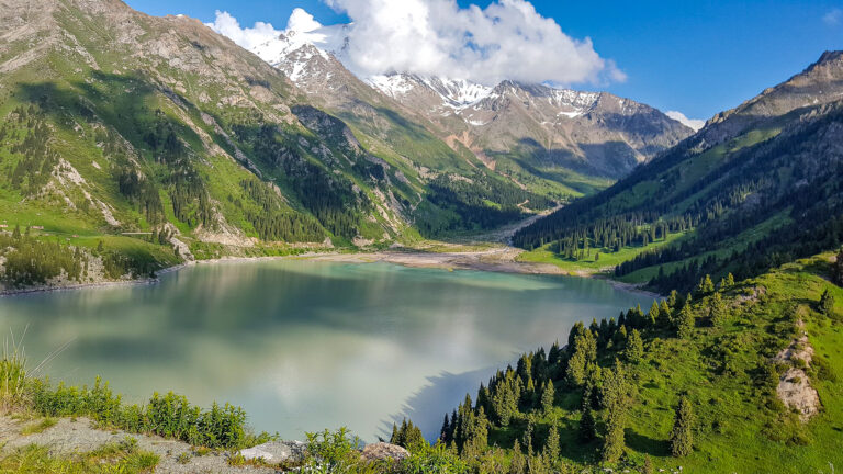 almaty-4740063_1920-2