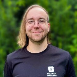 2026_Website_Team_PortraetKlassisch_Flo Flo Born, Mitglied des Online-Marketing-Teams von Weltweitwandern.