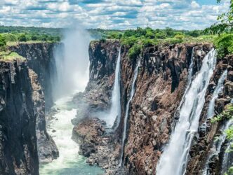 Ein Bild der Victoria-Falls.