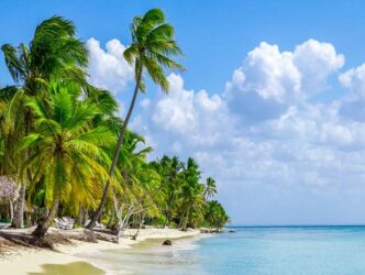 Ein Strand in der domenikanischen Republik