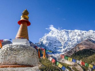 Blick auf den Annapurna bei der Umrundung in Nepal.